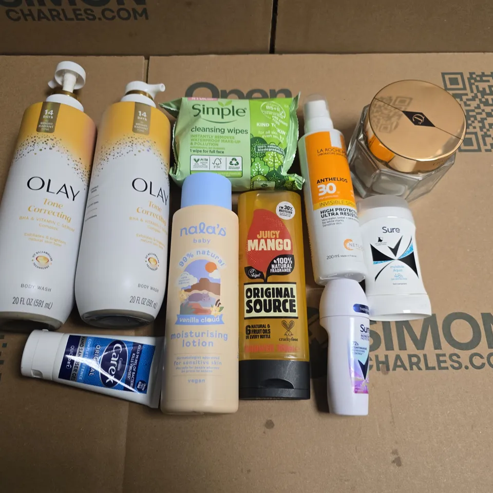 LOT OF APPROXIMATELY 20 ASSORTED HEALTH AND BEAUTY ITEMS TO INCLUDE OLAY BODY WASH, CHARLOTTES MAGIC CREAM AND SIMPLE WIPES