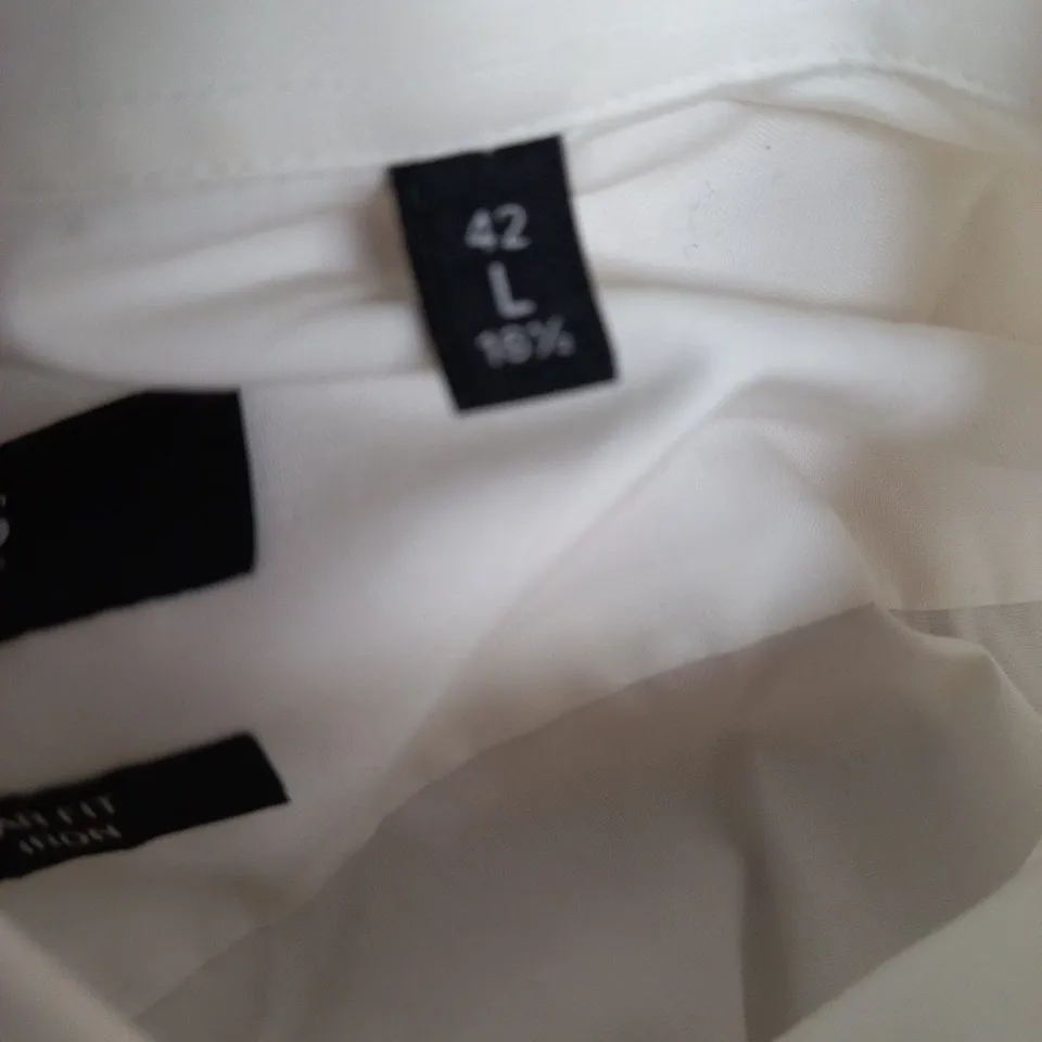 HUGO BOSS WHITE DRESS SHIRT – REGULAR FIT, EASY IRON, SIZE 42L