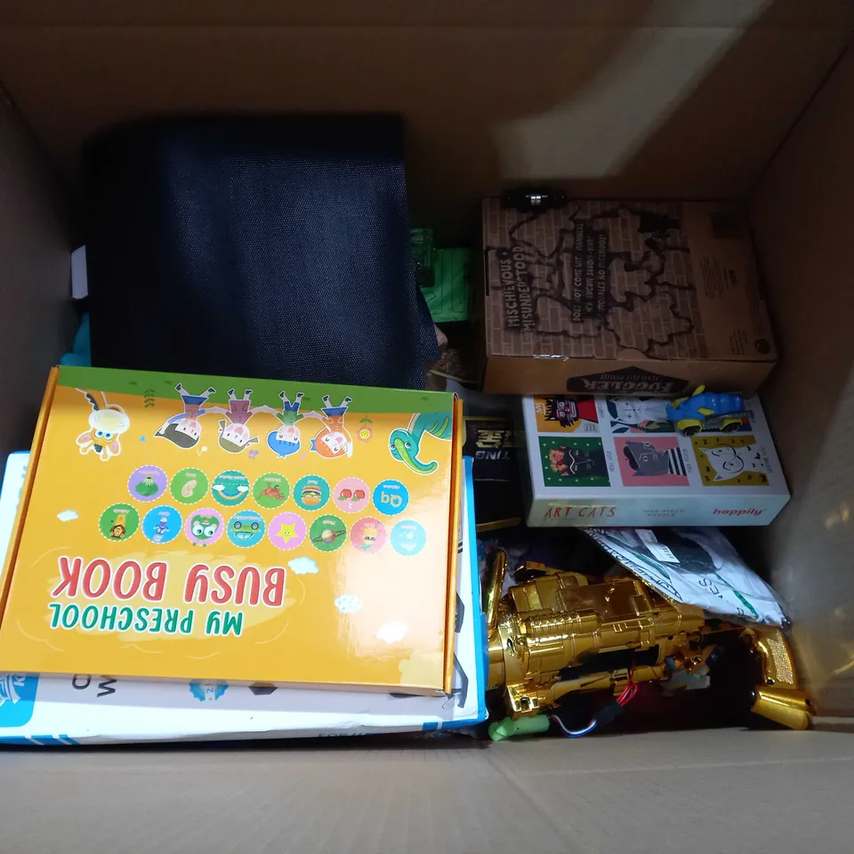 BOX OF APPROX 20 ASSORTED TOYS TO INCLUDE - CANVALL FLIP BOOK KIT - PLAY THE GAME SWEET HOME - MY PRESCHOOL BUSY BOOK ECT