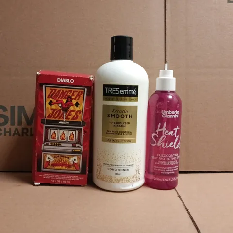 APPROXIMATELY 20 ASSORTED COSMETIC ITEMS TO INCLUDE TRESEMMΓ, UMBERTO GIANNINI, ETC - COLLECTION ONLY