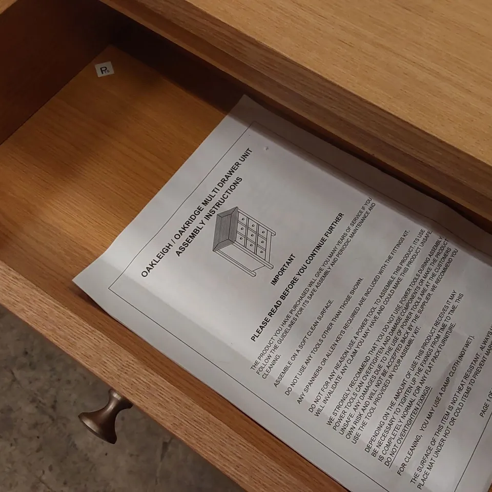 DESIGNER OAK MULTI DRAWER UNIT 