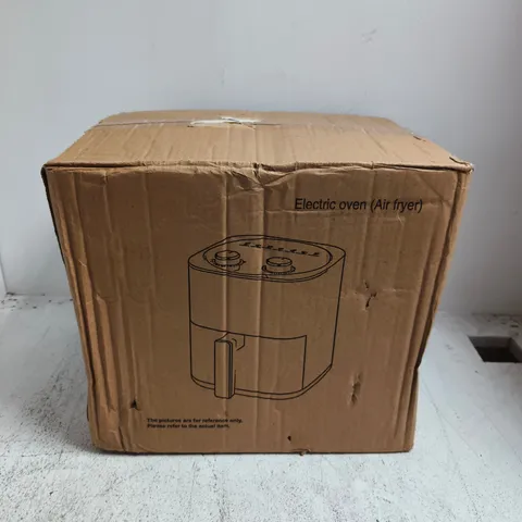 BOXED ELECTRIC OVEN AIR FRYER IN WHITE