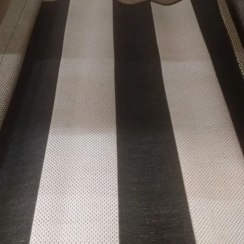 CECIL STRIPES FLATWEAVE BLACK/WHITE RUG 140X80CM