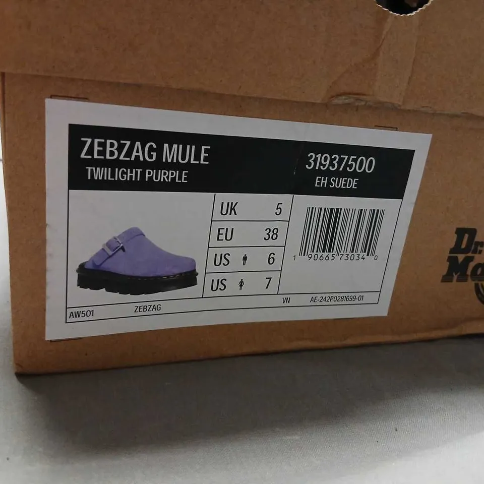 DR. MARTENS ZEBZAG MULE TWILIGHT PURPLE – SUEDE (UK 5 / EU 38 / US 6 / US 7)