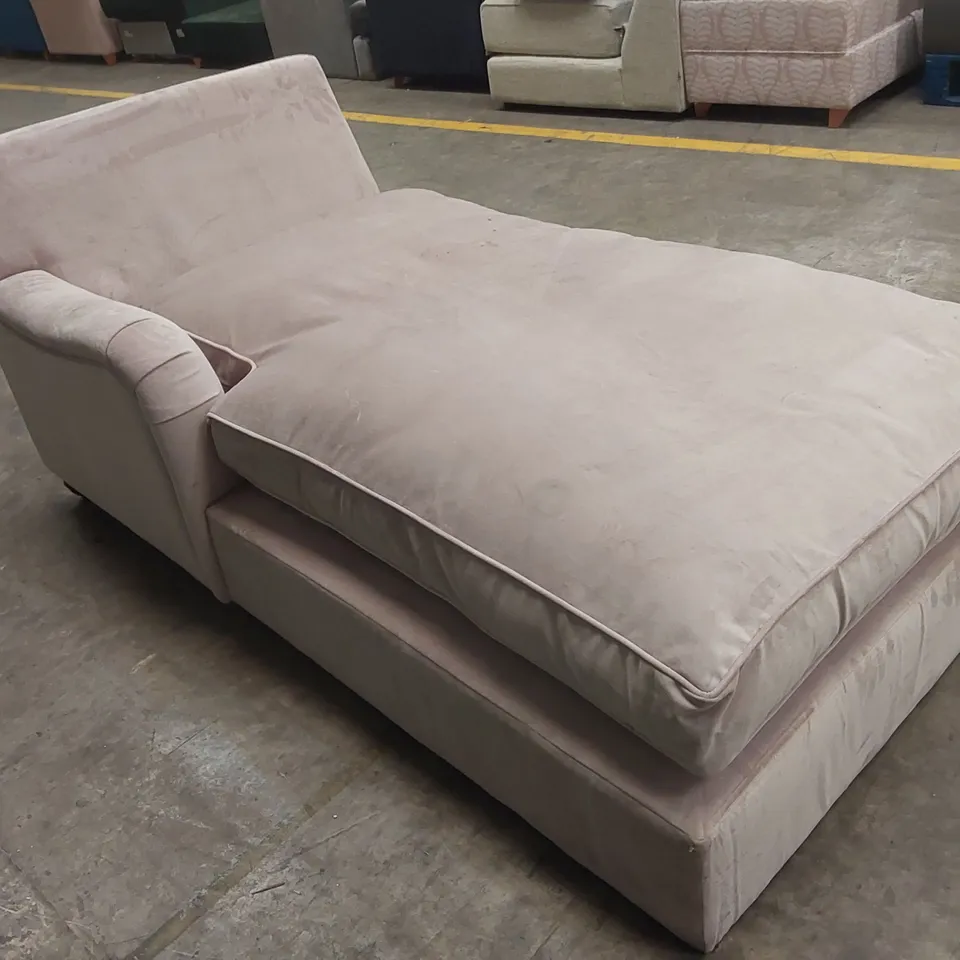 QUALITY DESIGNER CORNER CHAISE SOFA SECTION - BLUSH VELVET