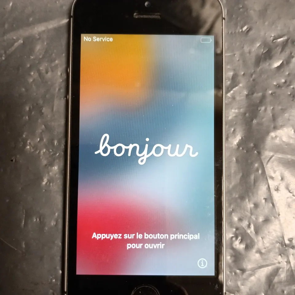 APPLE IPHONE SE A1723