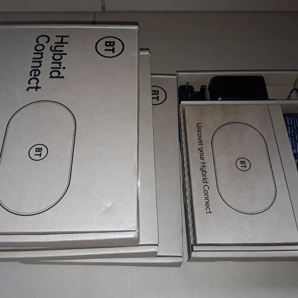 LOT OF 4 BOXED BT HYBRID CONNECT ROUTERS
