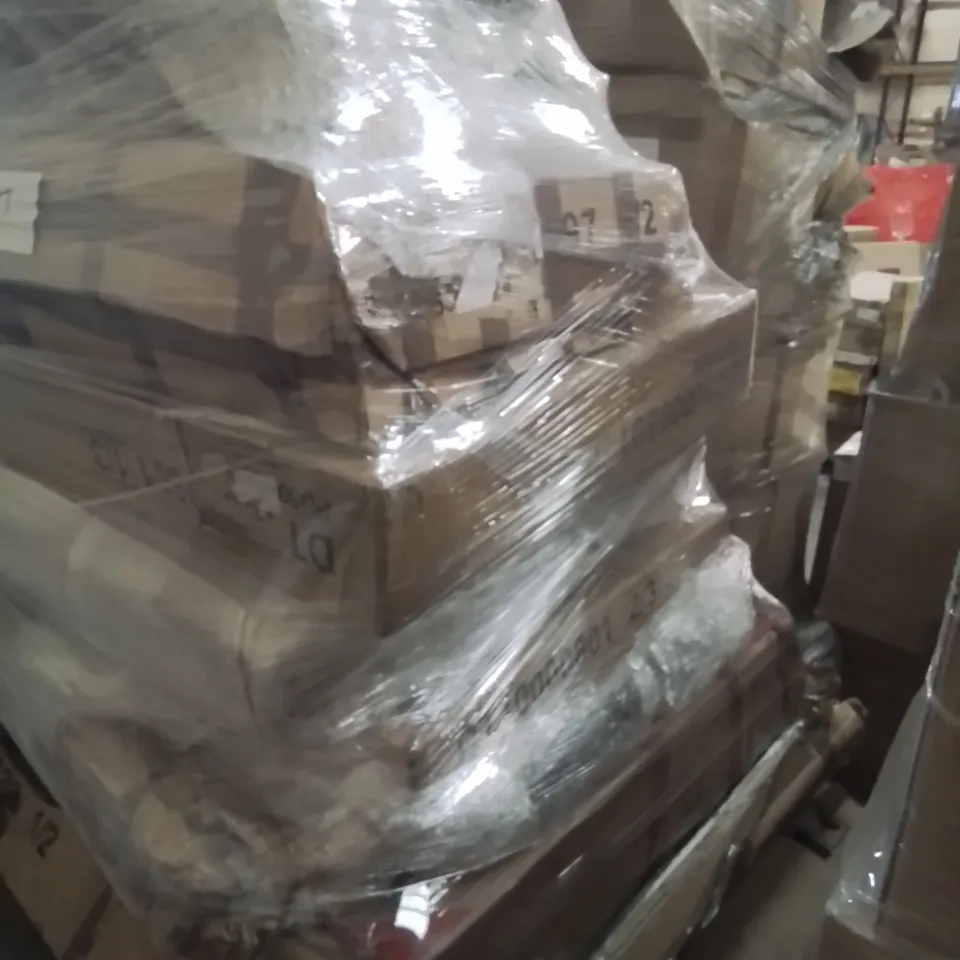 PALLET OF ASSORTED DINING TABLE PARTS
