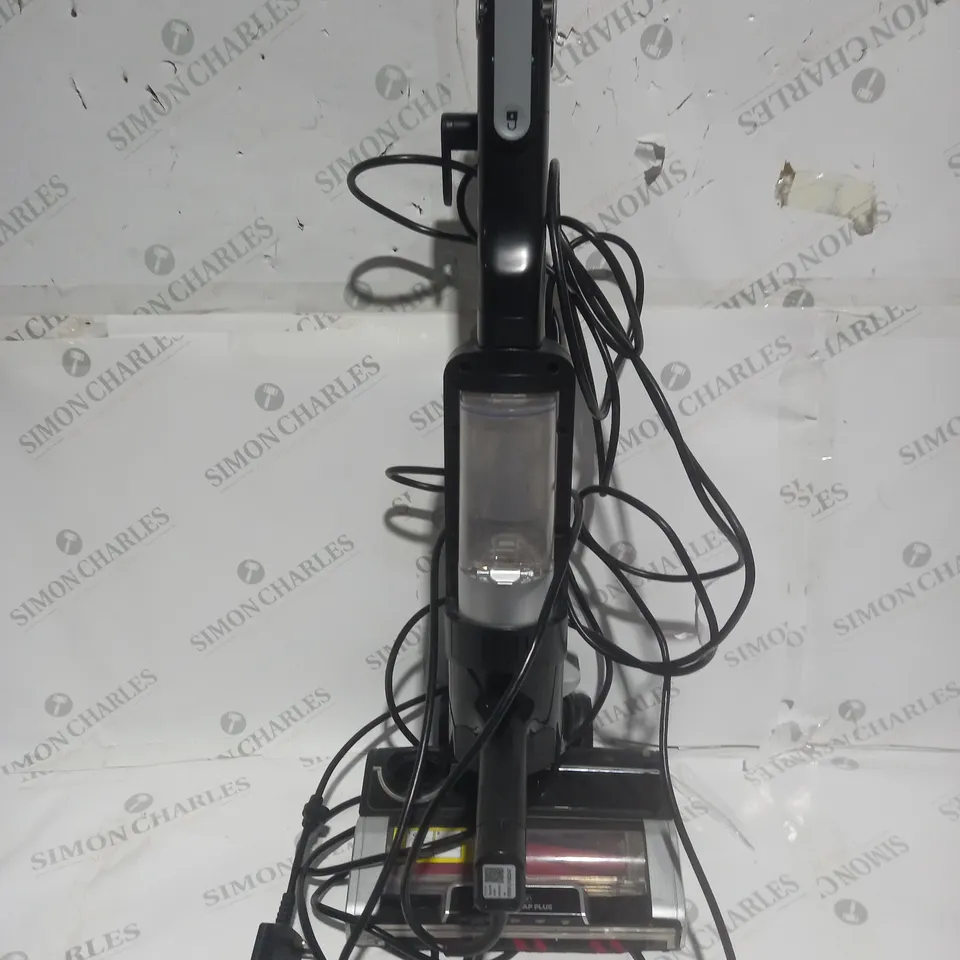 SHARK STRATOS ANTI HAIR WRAP PET PRO VACUUM CLEANER HZ3000UKT