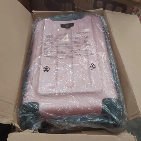 BOXED LUGG LIGHTWEIGHT TRAVEL SUITCASE 