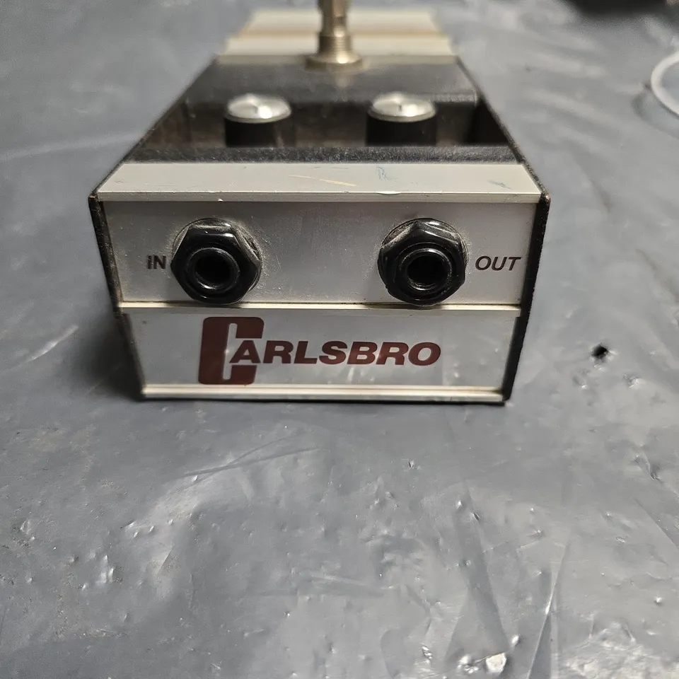 CARLSBRO GUITAR EFFECTS BOX WITH COPPER LABEL 'SUZZ' – VINTAGE