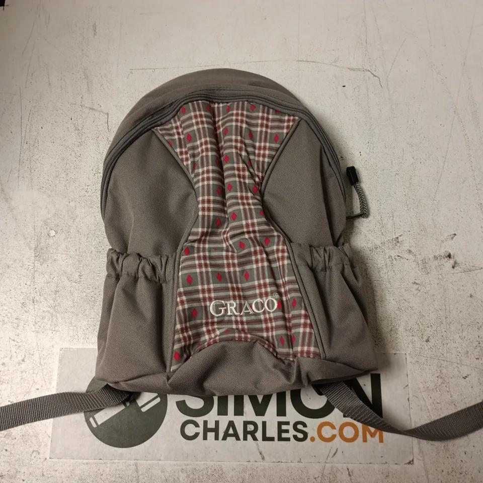 GRACO KIDS BACKPACK – GREY WITH PLAID INTERIOR