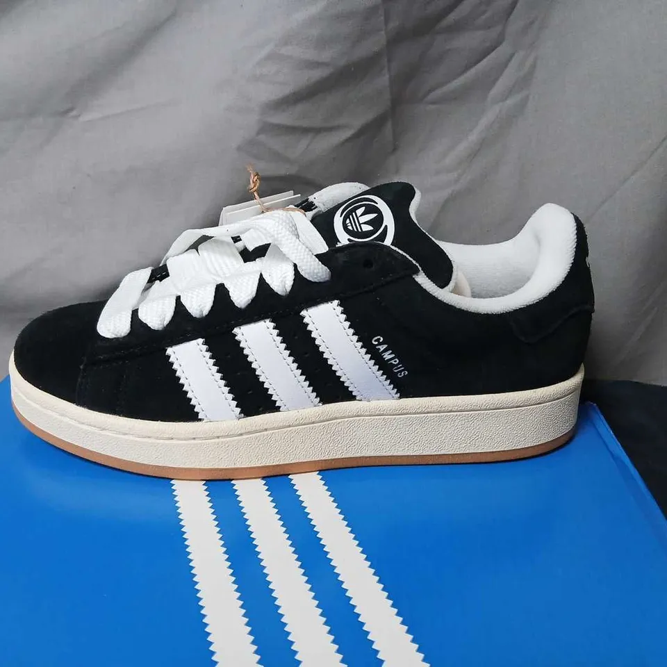 ADIDAS CAMPUS SNEAKERS – BLACK SUEDE, UK 5.5 (US 6)
