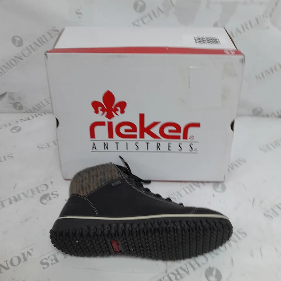 BOXED PAIR OF RIEKER LACE UP BOOTS IN BLACK SIZE 6