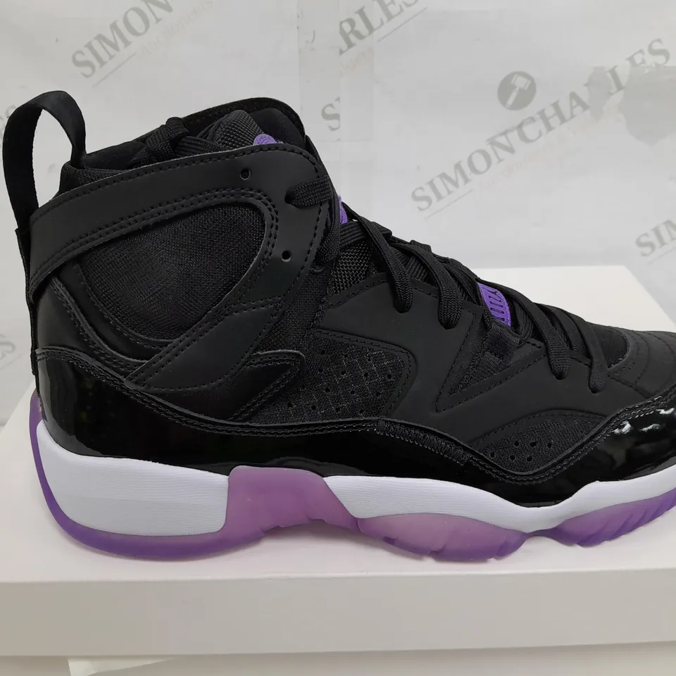 BOXED PAIR OF NIKE JORDANS WOMENS JUMPMAN TWO TREY TRAINERS IN BLACK/PURPLE - UK 9