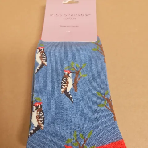 MISS SPARROW LONDON SOCKS – BLUE BIRD PATTERN, ONE SIZE UK 3-7 (EU 36-41)