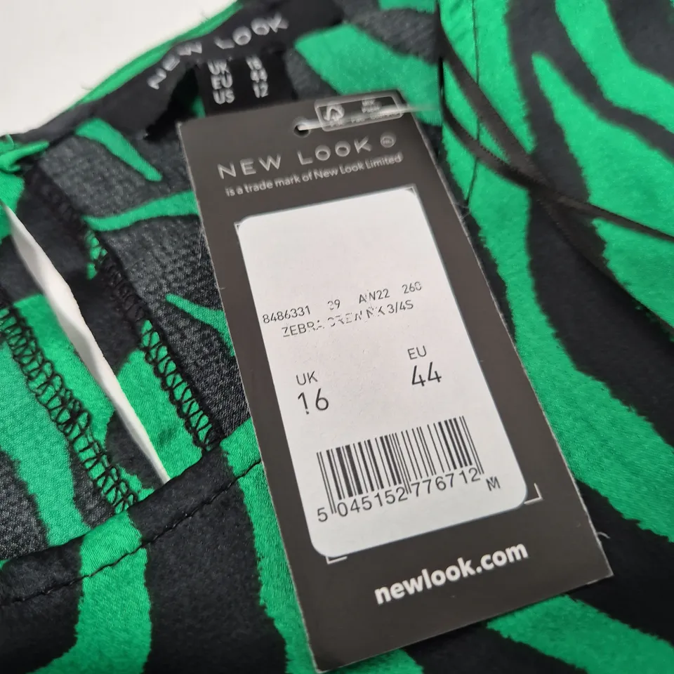 NEW LOOK GREEN ZEBRA PRINT DRESS – UK 16 (EU 44)