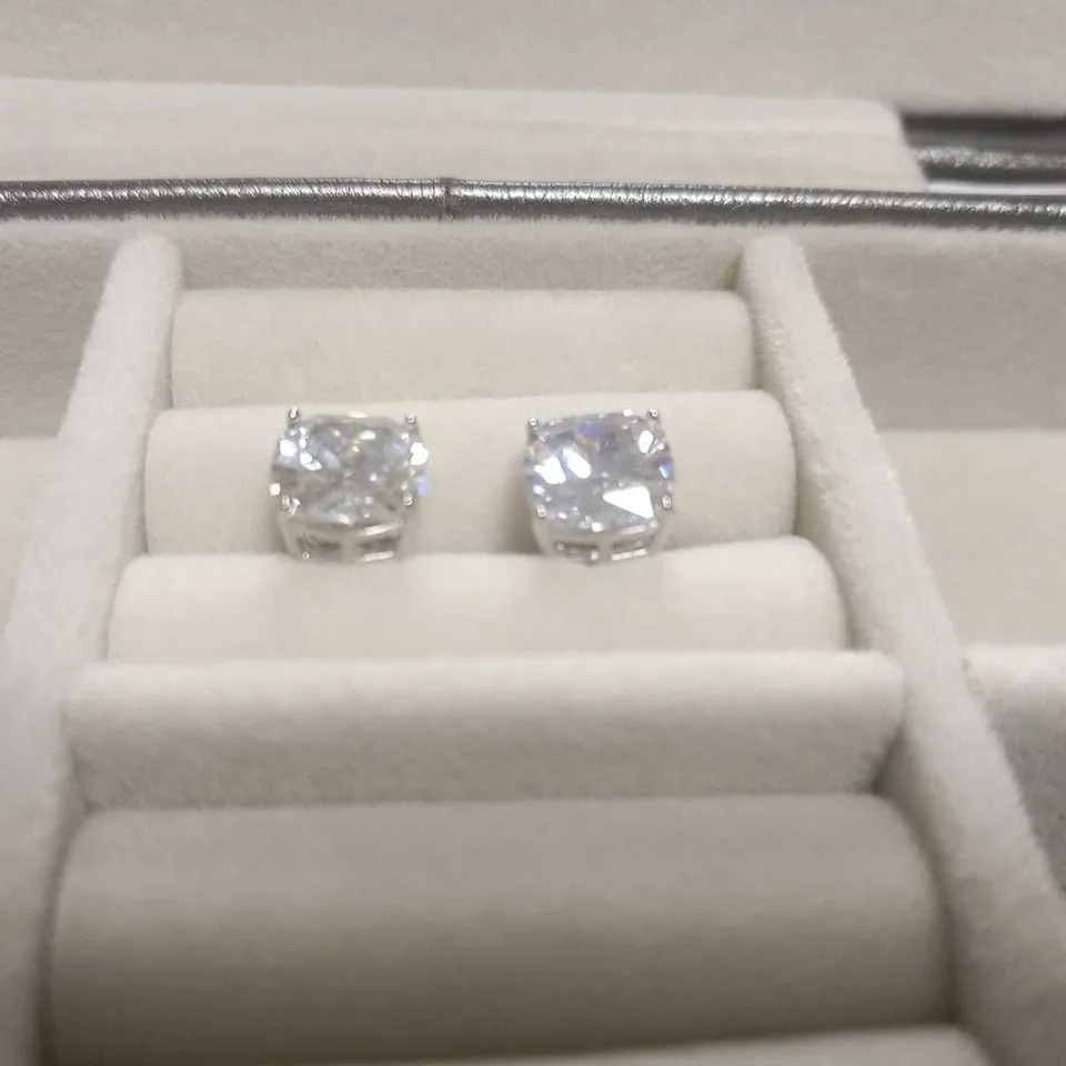 BRAND NEW DIAMONIQUE RHODIUM PLATED EARRINGS WITH CASE