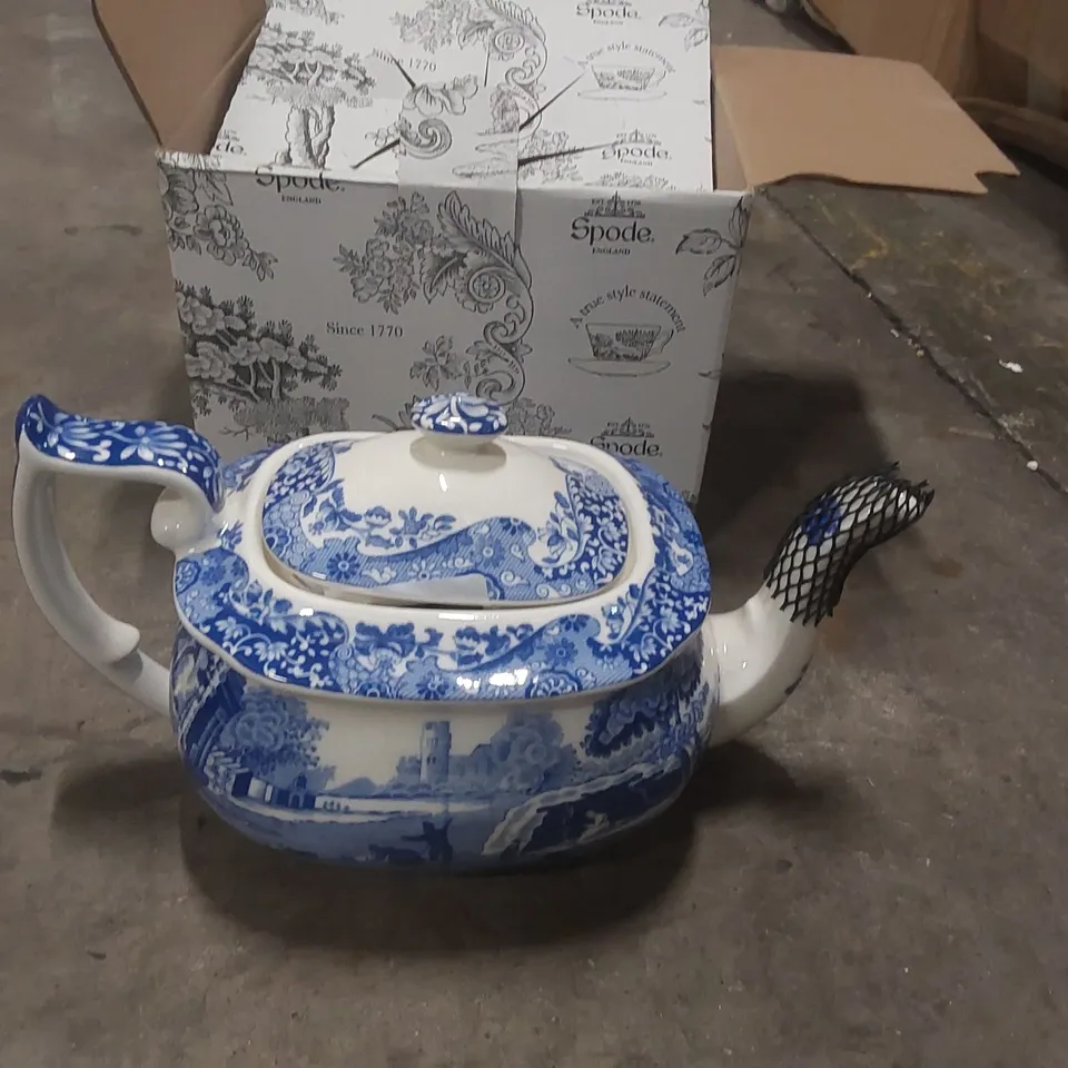 BOXED CLASSIC BLUE ITALIAN - TEAPOT
