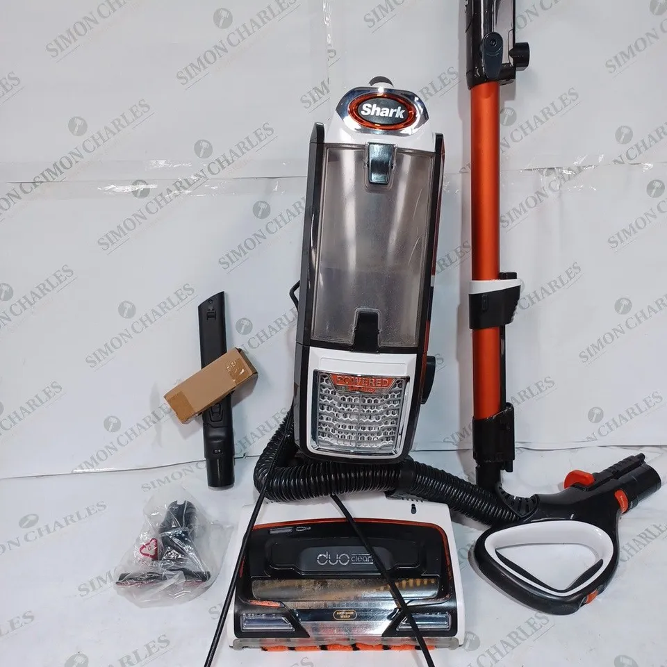 SHARK NZ801UK ANTI HAIR WRAP UPRIGHT VACUUM CLEANER