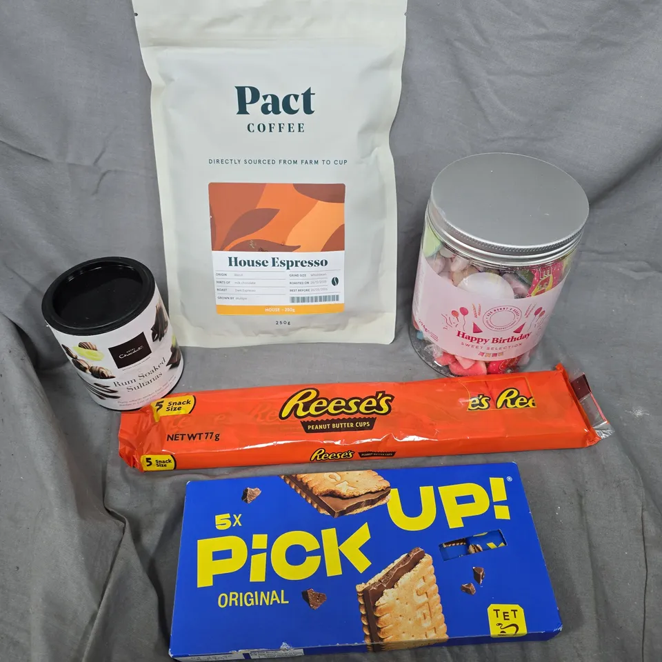 APPROXIMATELY 10 ASSORTED FOOD/DRINK PRODUCTS TO INCLUDE REESE'S, PACT COFFEE, PICK UP BARS ETC 