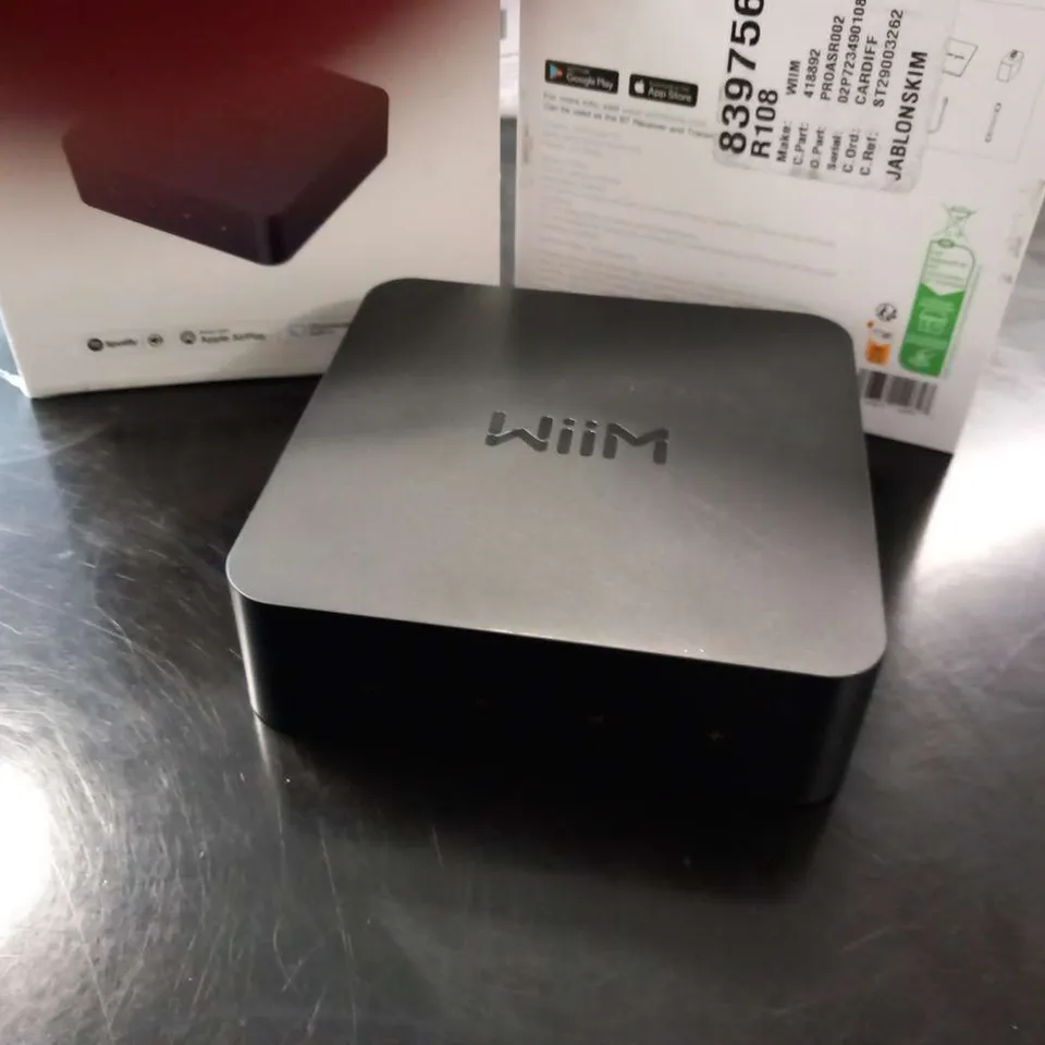 WIIM PRO STREAMER BLACK HI-RES AUDIO WIFI MULTIROOM STREAMER, COMPATIBLE WITH ALEXA, SIRI, GOOGLE ASSISTANT, SPOTIFY, AIRPLAY 2  ETC