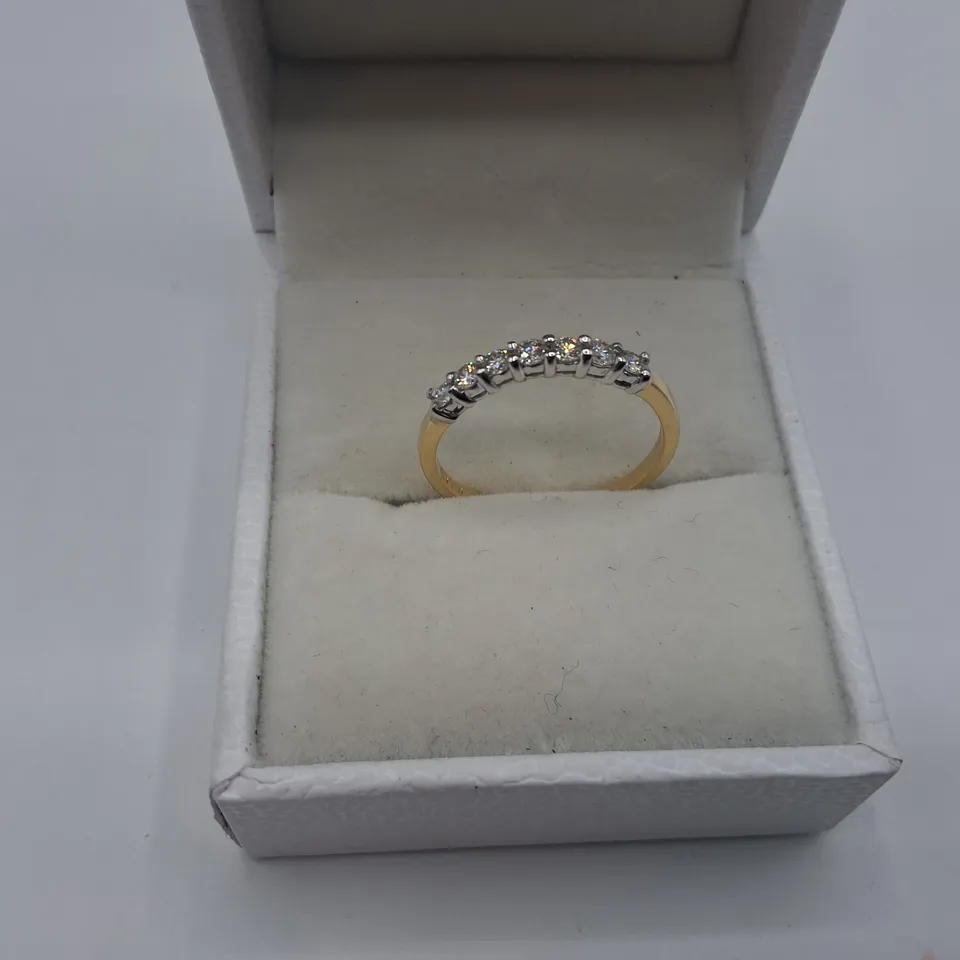 18CT GOLD SEVEN STONE HALF ETERNITY RING SET WITH NATURAL DIAMOND