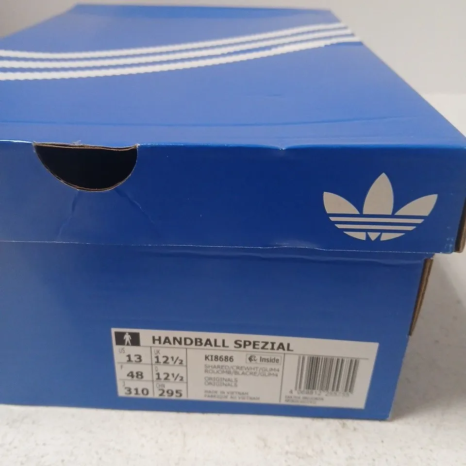 ADIDAS HANDBALL SPEZIAL SNEAKERS – MAROON/WHITE, UK 12 1/2