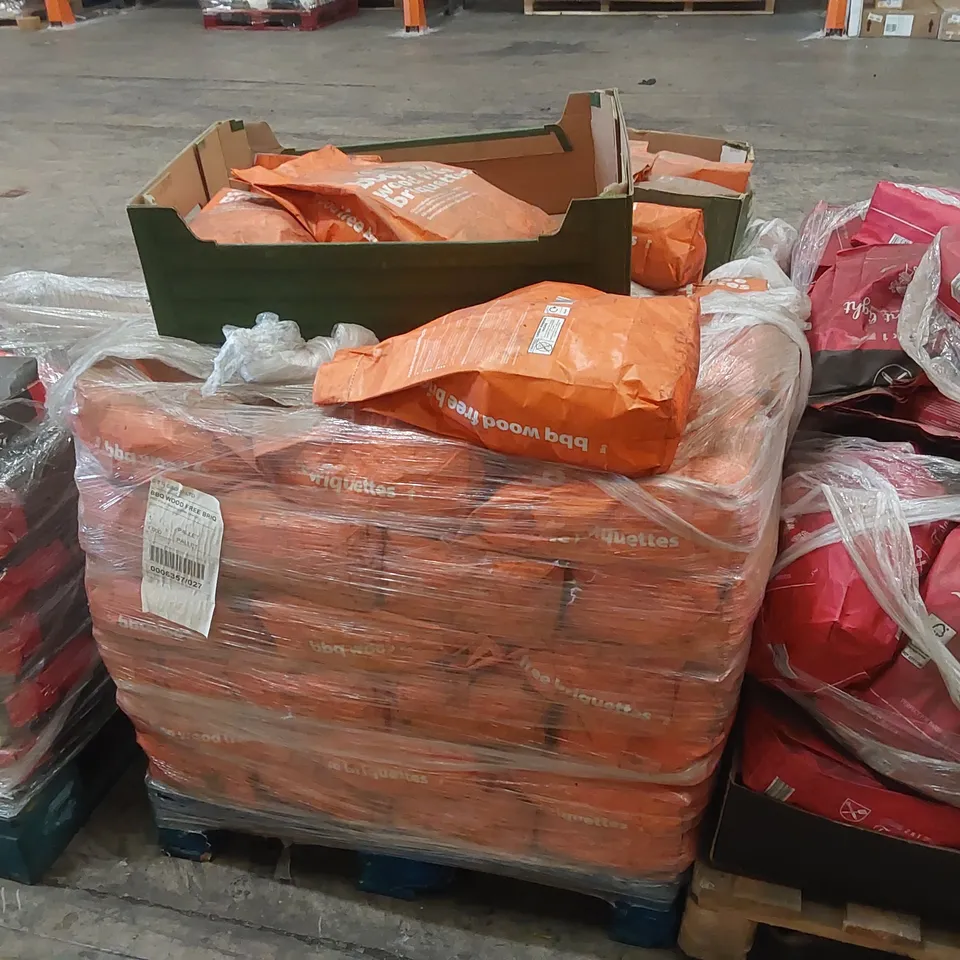 PALLET CONTAINING A LARGE QUANTITY OF CHARCOAL BRIQUETTE BAGS 