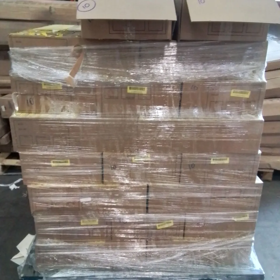 PALLET CONTAINING APPROXIMATELY 2500 ASSORTED CD'S