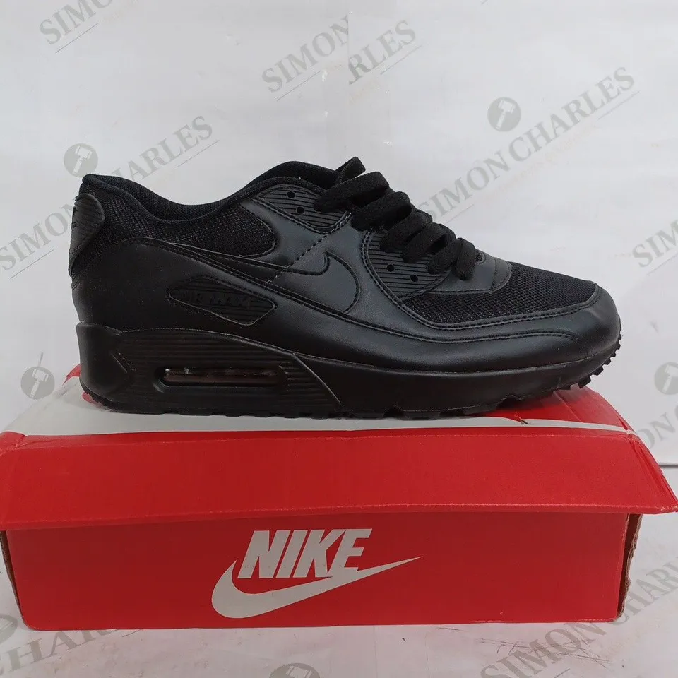 NIKE AIR MAX 90 BLACK TRAINERS - EUR 44