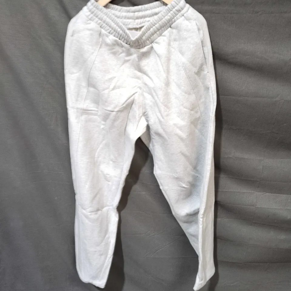PULL&BEAR GREY SWEATPANTS – SIZE S