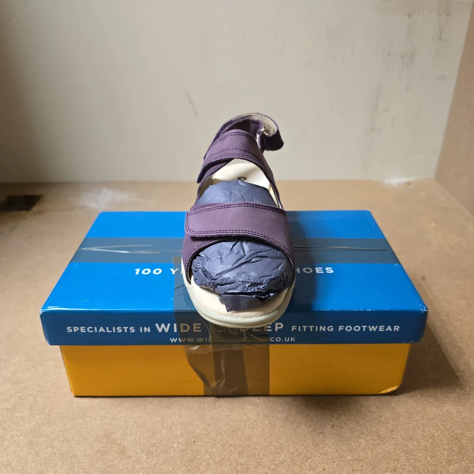 DBS SHOES BINGHAM SANDAL – PURPLE, UK 5.5