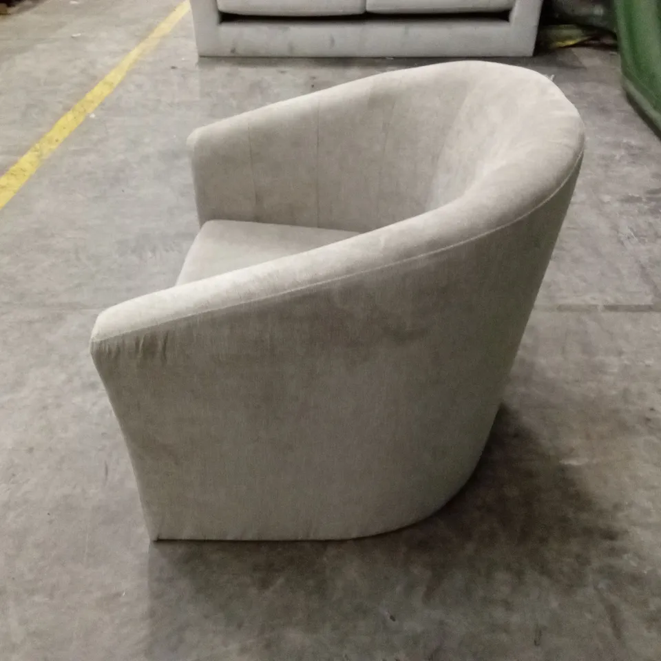 REGAL FABRIC TUB CHAIR RRP £169