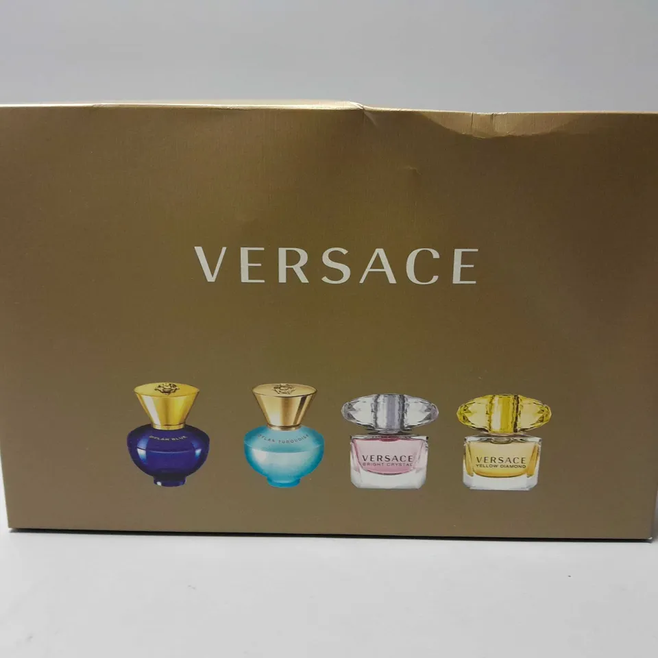 BOXED AND SEALED VERSACE LADIES MINIATURE GIFT SET FRAGRANCES 