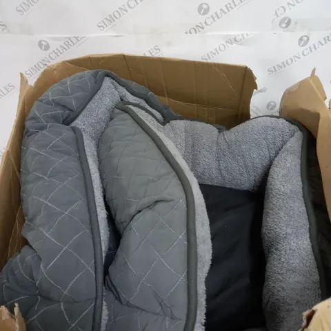 SILENT NIGHT GREY QUILTED XL PET BED