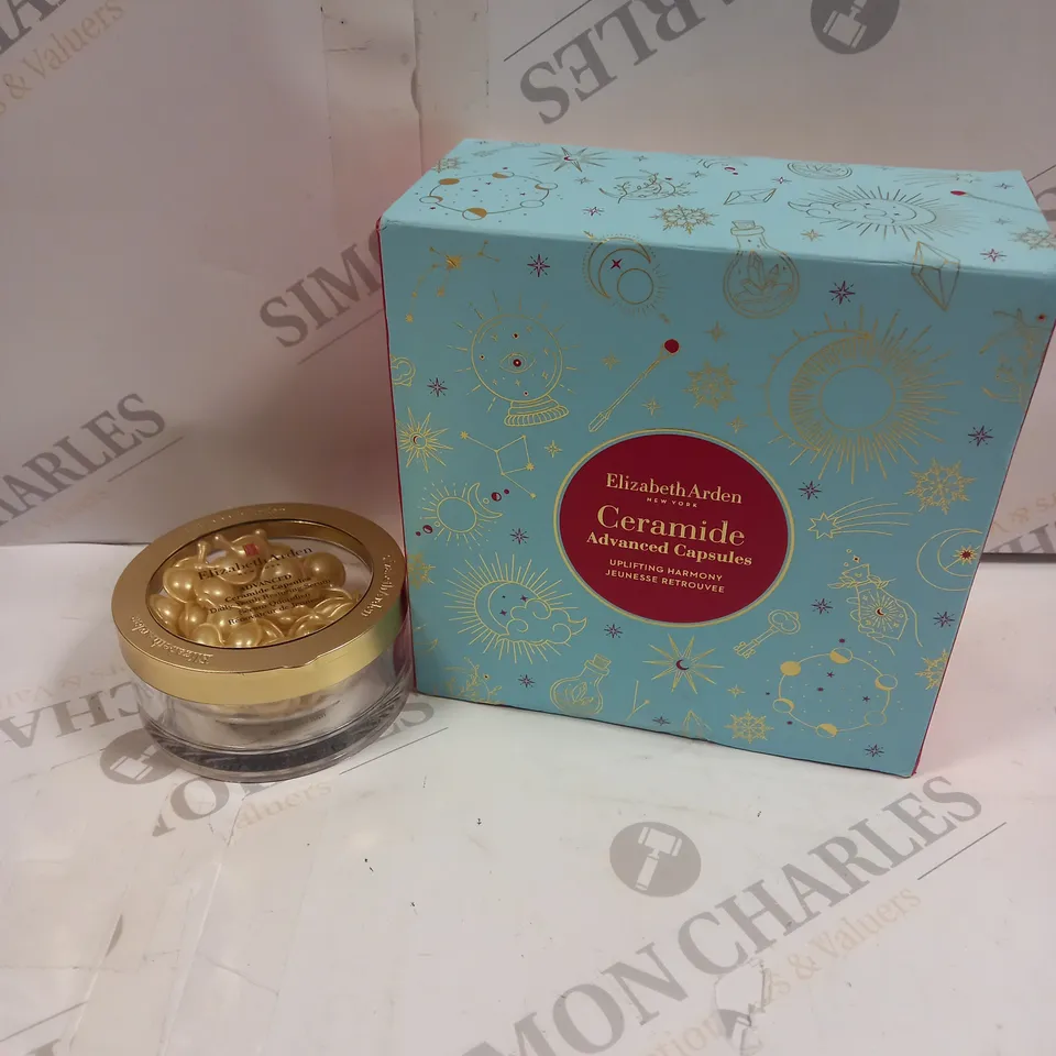 BOXED ELIZABETH ARDEN CERAMIDE ADVANCED CAPSULES  RRP £72