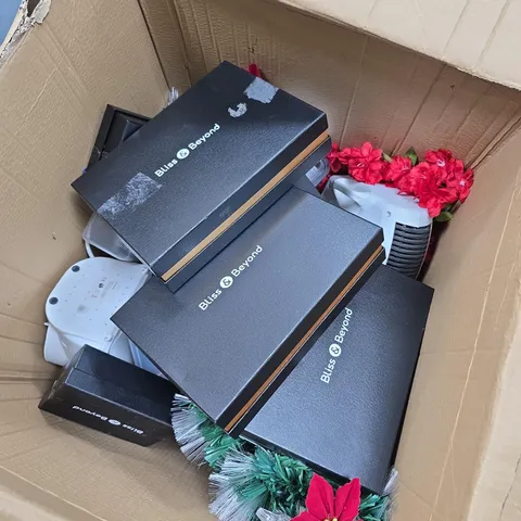 BOX OF APPROXIMATELY 10 ASSORTED ITEMS TO INCLUDE ARTIFICAL TREE , MINI HEATERS AND FRAGRANCES