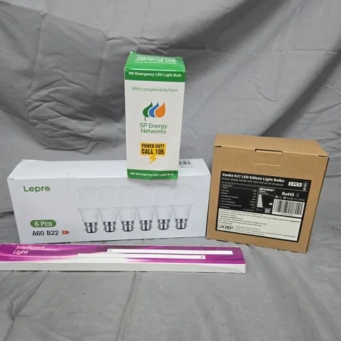 LOT OF APPROXIMATELY 9 ASSORTED LIGHTING PRODUCTS TO INCLUDE BULBS AND A STRIP LIGHT