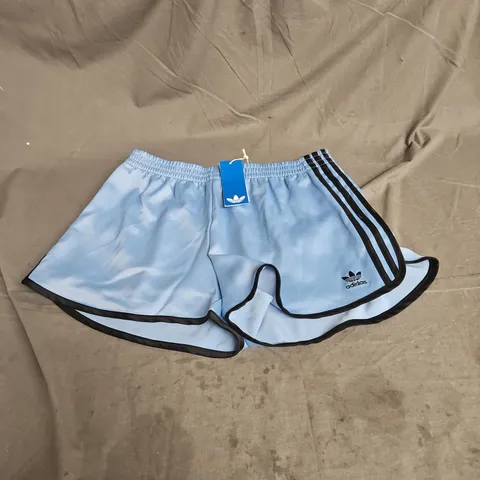 ADIDAS 3 STRIPE SPRINTER SHORTS IN ASH BLUE/BLACK SIZE M