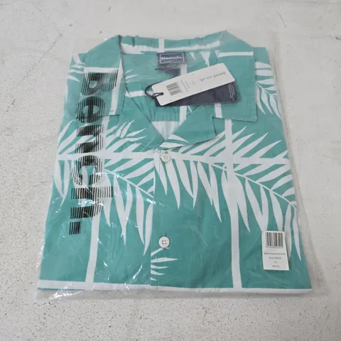 BAGGED BENCH FLORAL SHIRT IN SEA GREEN - XL