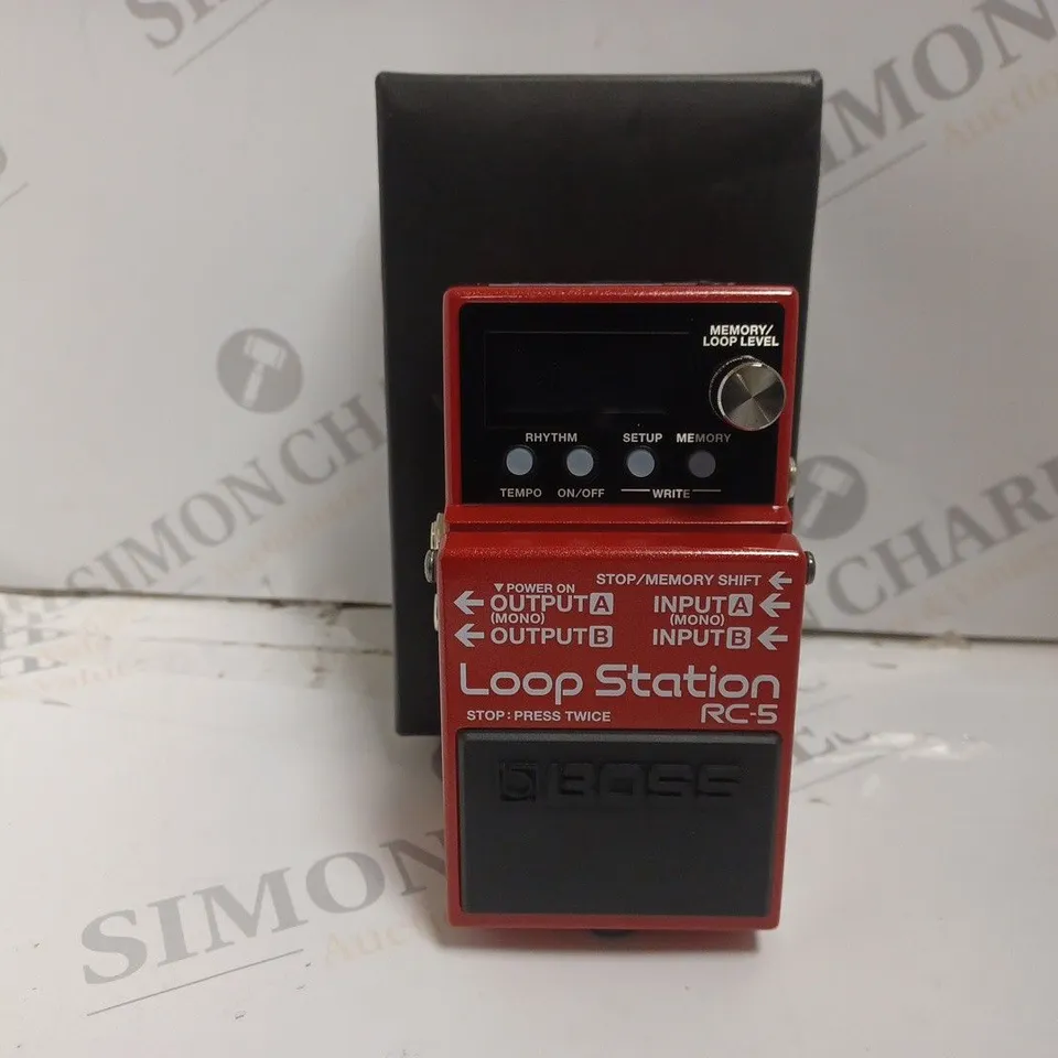 BOXED BOSS RC-5 LOOP STATION