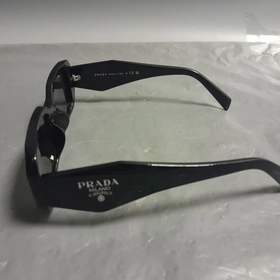 BOXED PAIR OF PRADA ALL BLACK GLASSES