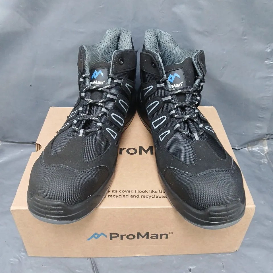 BOXED PAIR OF PROMAN HARTFORD SAFETY BOOTS - 15