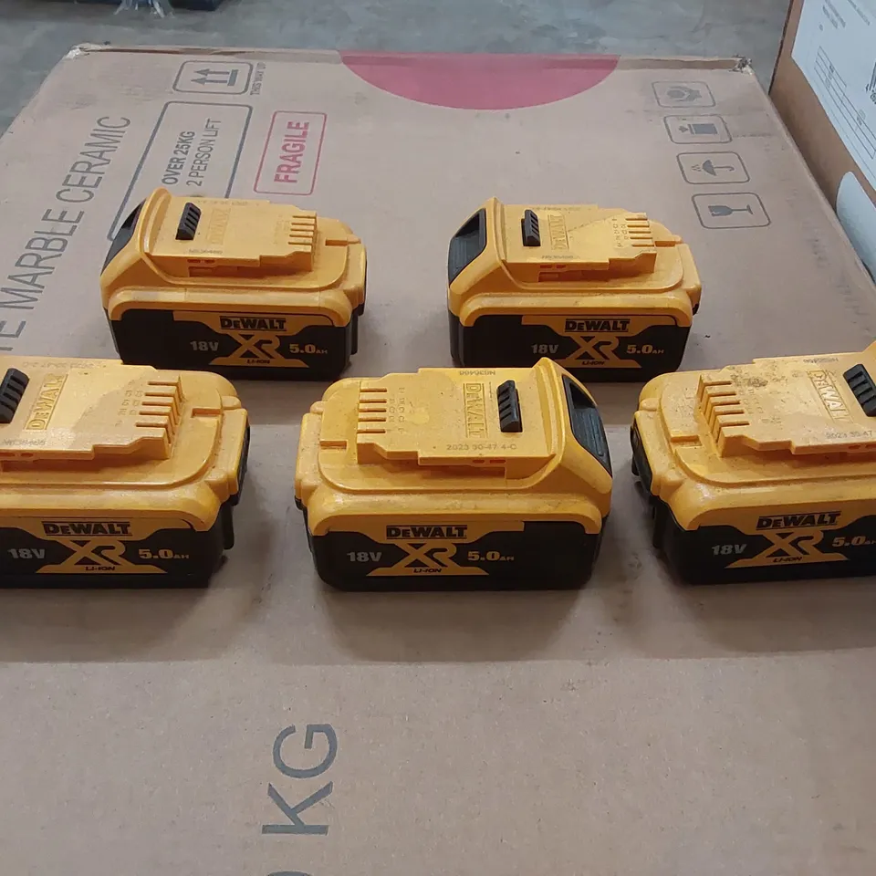 5x DEWALT 18V XR 5.0AH LI-ION BATTERY PACKS (5 ITEMS)
