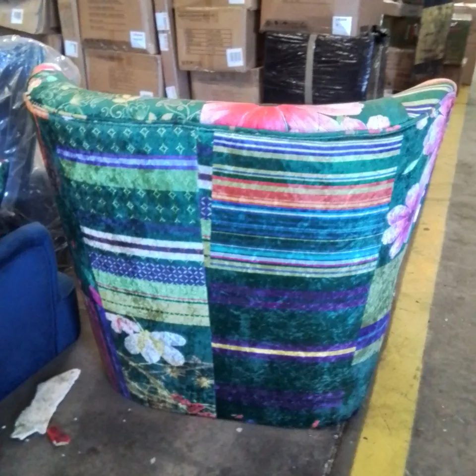 77CM WIDE ARMCHAIR AND OTTOMAN LEGS INCLUDED