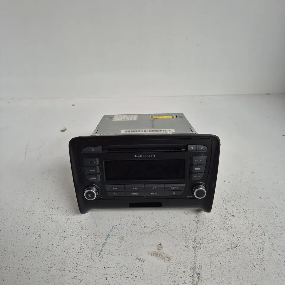 BLAUPUNKT AUDI CONCERT CAR STEREO HEAD UNIT
