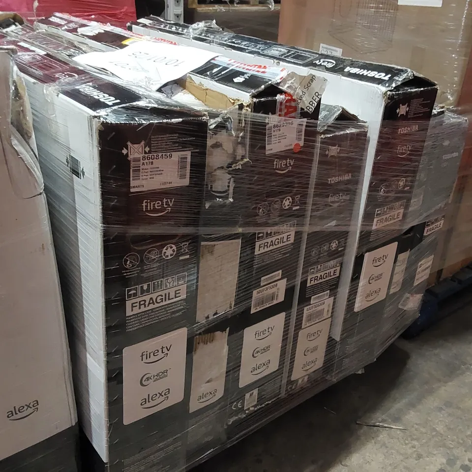 PALLET OF APPROXIMATELY 7x ASSORTED TELEVISIONS // PARTS ONLY