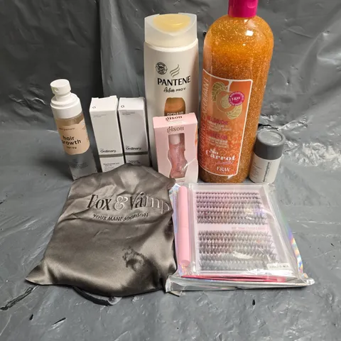 APPROXIMATEY 20 ASSORTED HEALTH AND BEAUTY PRODUCTS TO INCLUDE - PANTENE SHAMPOO - DERMALOGICA DAILY MICROFOLIANT - GISOU HONEY INFUSED LIP OIL - ETC - COLLECTION ONLY