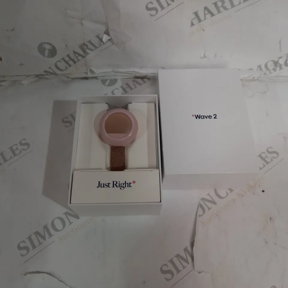 EMBR WAVE 2 DEVICE HEATING AND COOLING WRISTBAND & COMFORT CASE